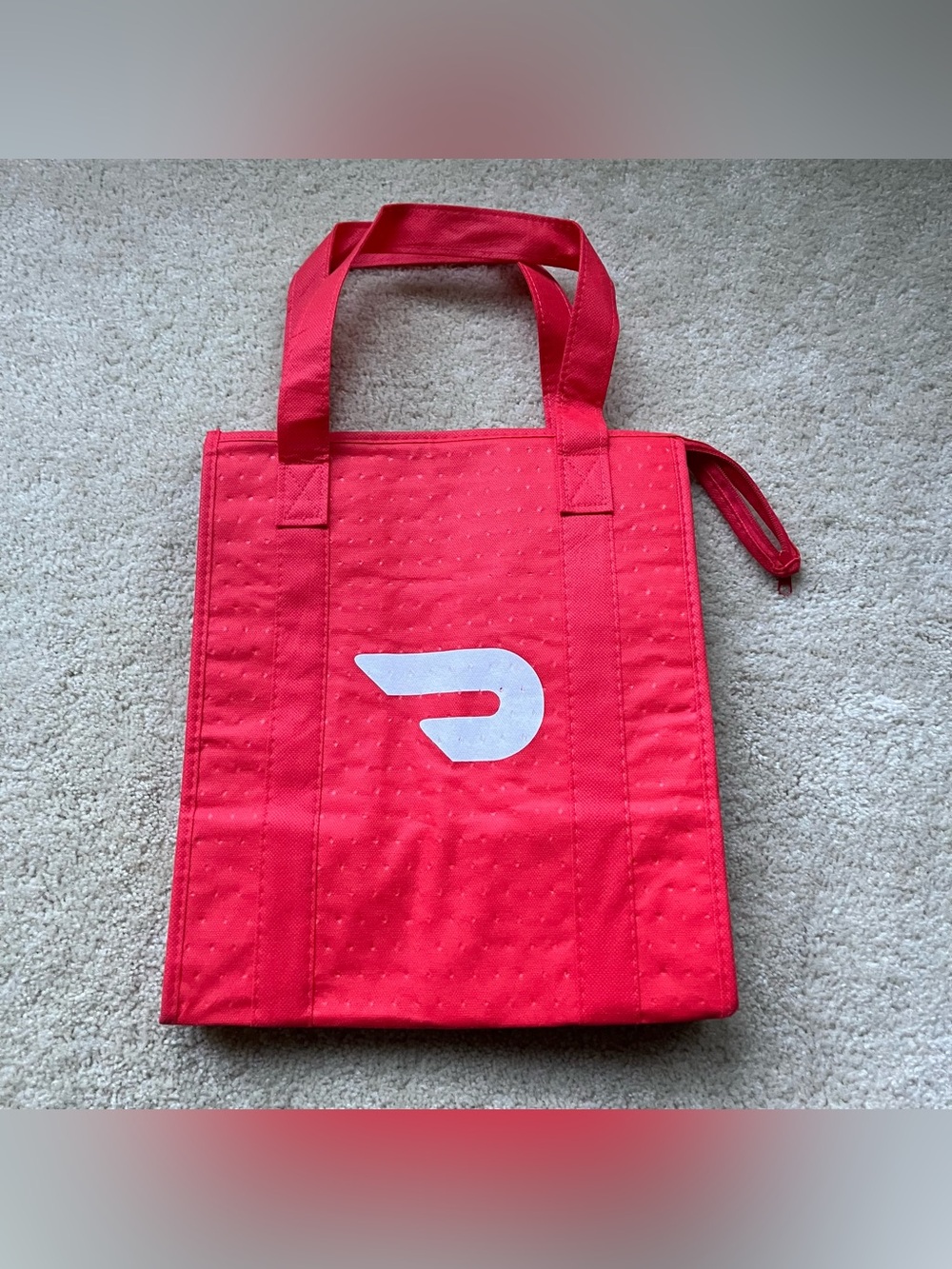 NEW DoorDash Insulated Red Delivery Bag for Food Transport & Takeout 13”x15”x10”